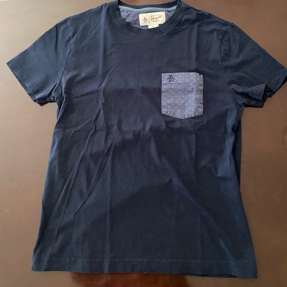 🔥 Penguin boy shirt size M